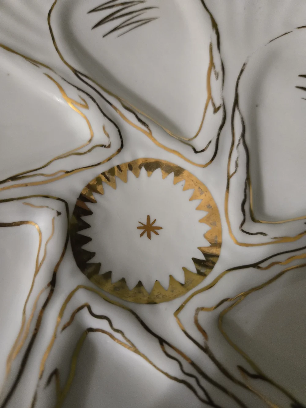 Victoria Karlsbad Austria White and Gold Porcelain Oyster Plate